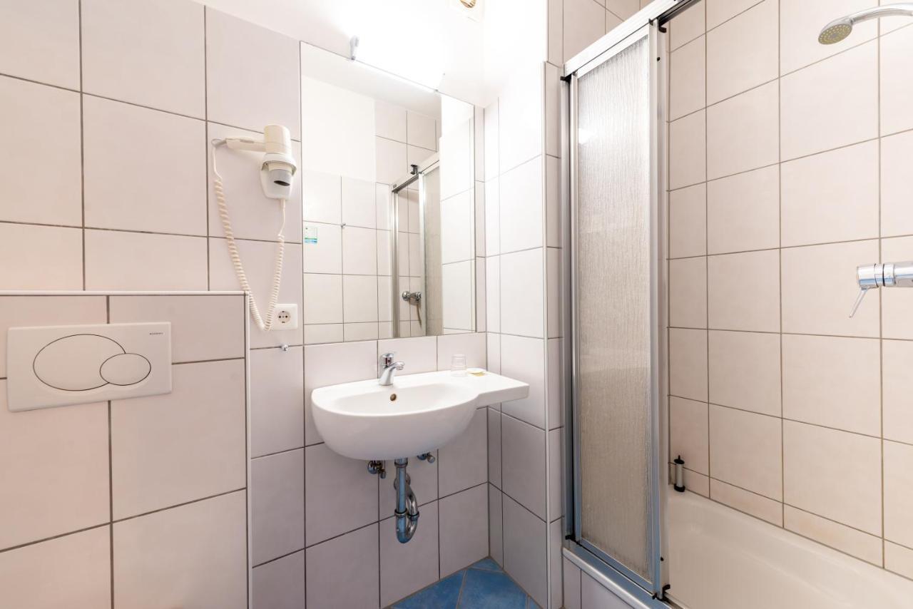 Hotel Heldt Dependance Bremen Exterior photo